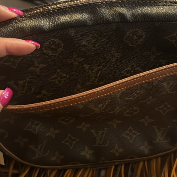 Leather Vintage Boho Bag - Louis Vuitton Upcycled Boho Grunge - Picture 10 of 10